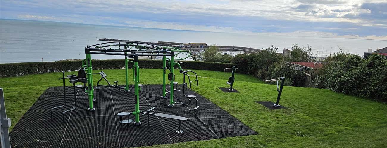 Lyme Regis Outdoor Gym by Fresh air Fitness